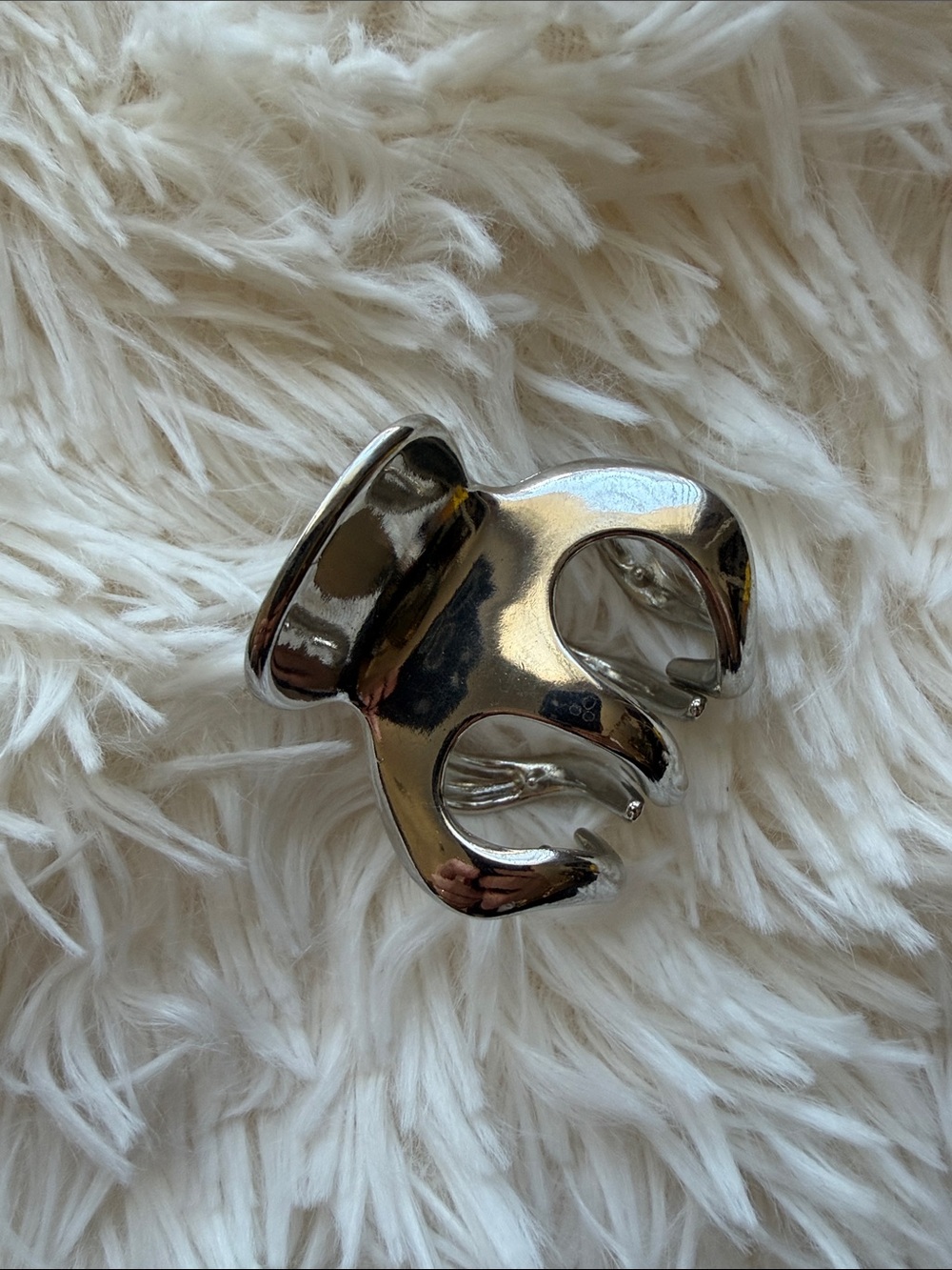 Brand New Polished Silver Metal Hair Claw Clip for Women